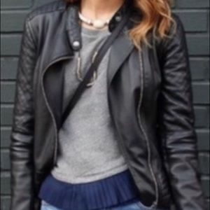 J. Crew Ruffle Hem Sweatshirt Size Medium